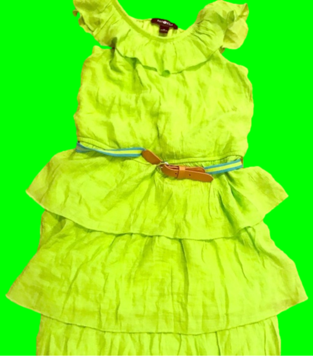 ** LAST CHANCE **. AMY Byers kids dress 16